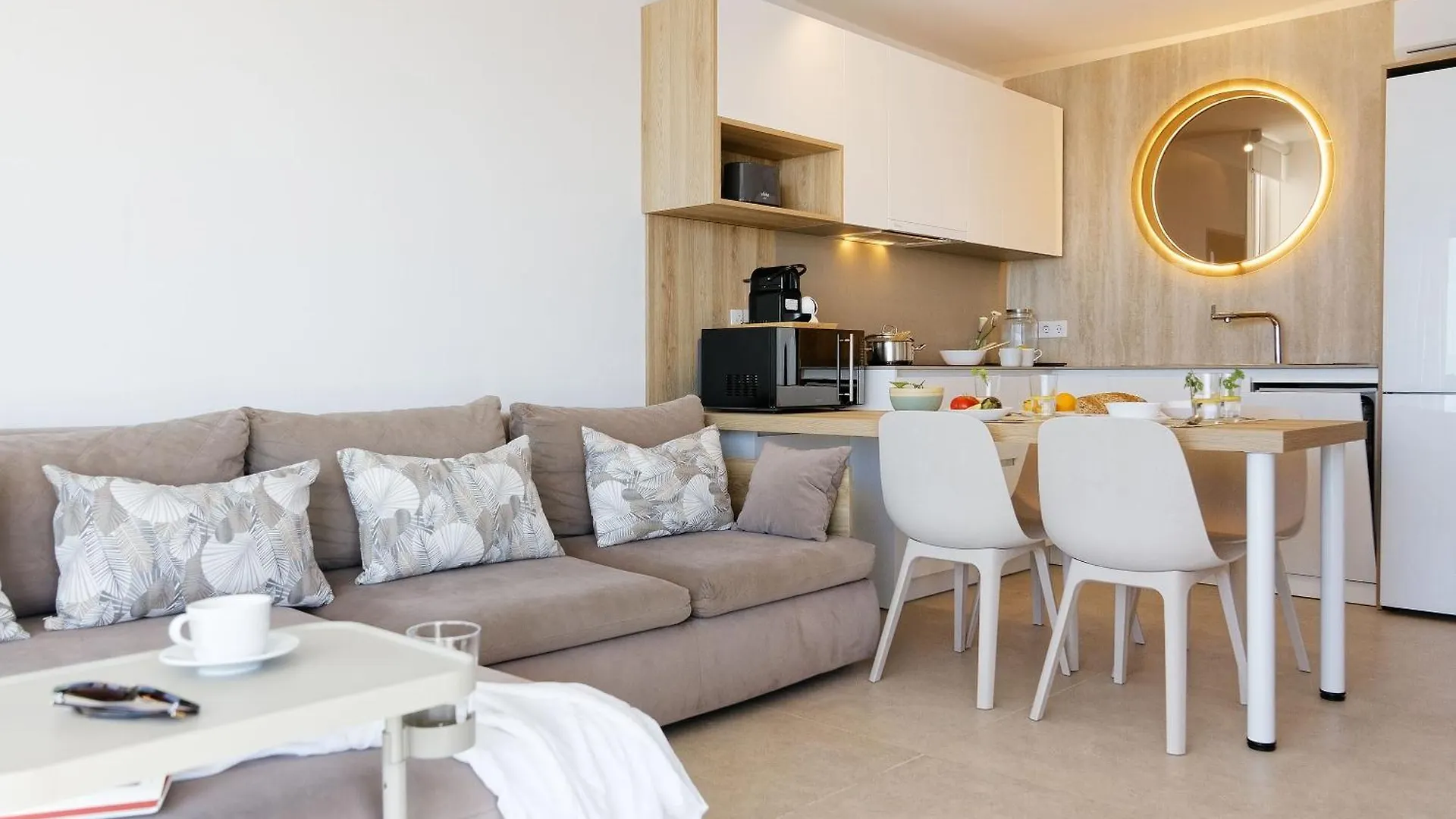 Amapola Moon -Nuevo Y Recien Reformado En Primera Linea De Playa San Agustin  Apartment San Agustin (Gran Canaria)